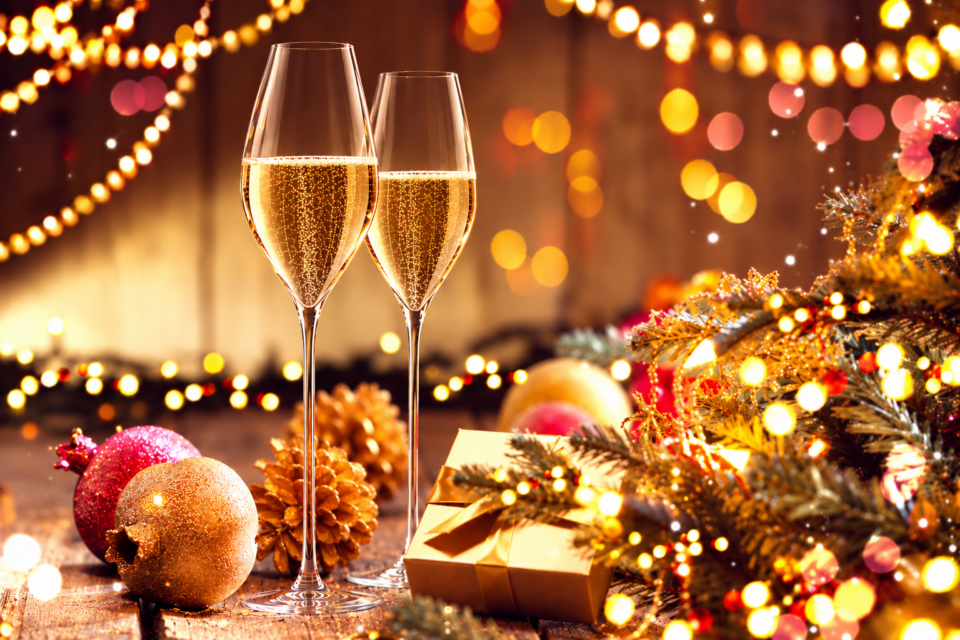 Champagne Kerstarrangement 24/12